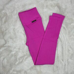 Bombshell Inspired Seamless Leggings